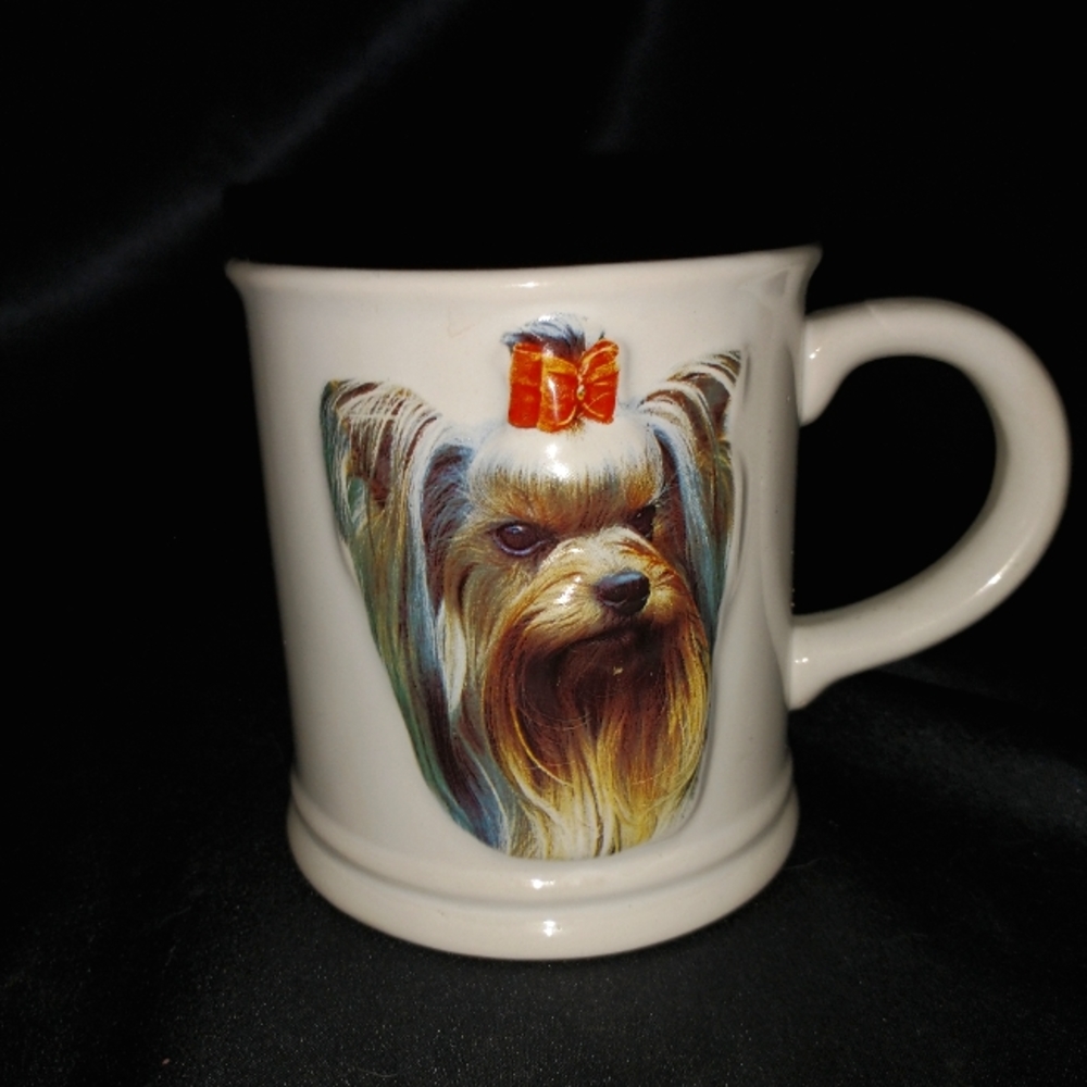 Adorable Yorkie mug new condition.